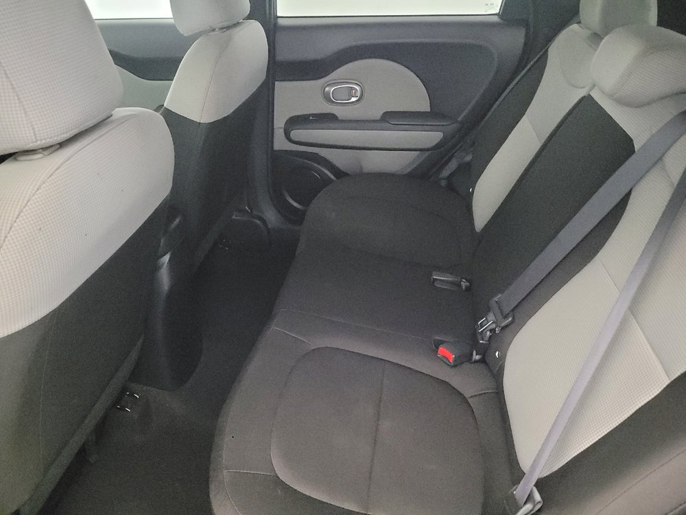 Used 2018 Kia Soul FWD image 18