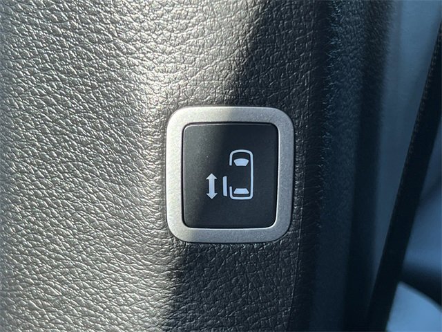 New 2026 Chrysler Pacifica Select image 34