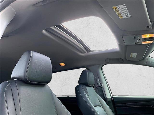 Used 2023 Honda Odyssey EX-L image 14