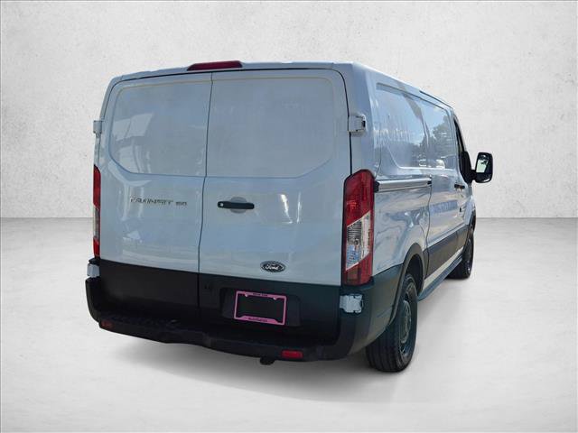 Used 2019 Ford Transit 150 130 Low Roof RWD image 5