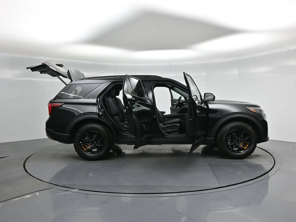 New 2026 Ford Explorer Tremor w/ Tremor Ultimate Package AWD/4WD image 4