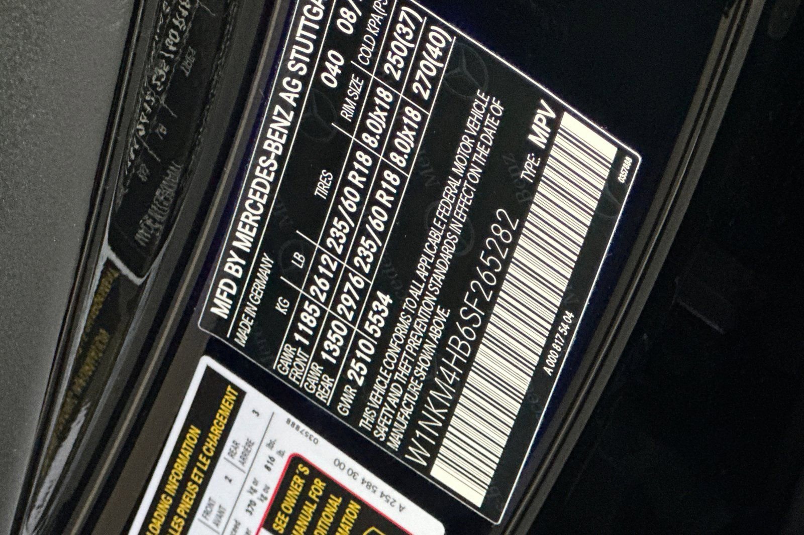 Certified 2025 Mercedes-Benz GLC 300 4MATIC image 38