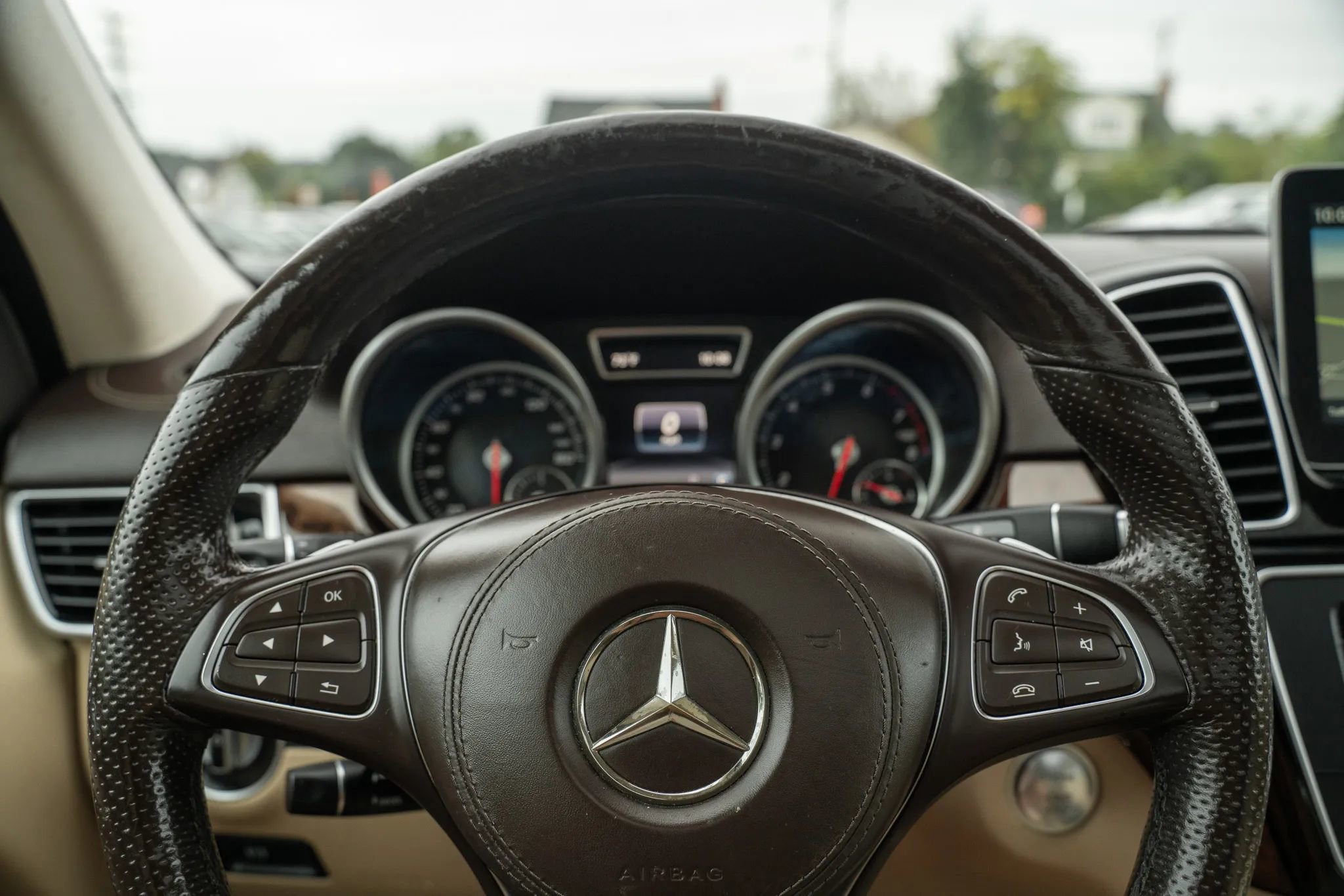 Used 2017 Mercedes-Benz GLS 450 GLS 450 Sport Utility 4D image 23