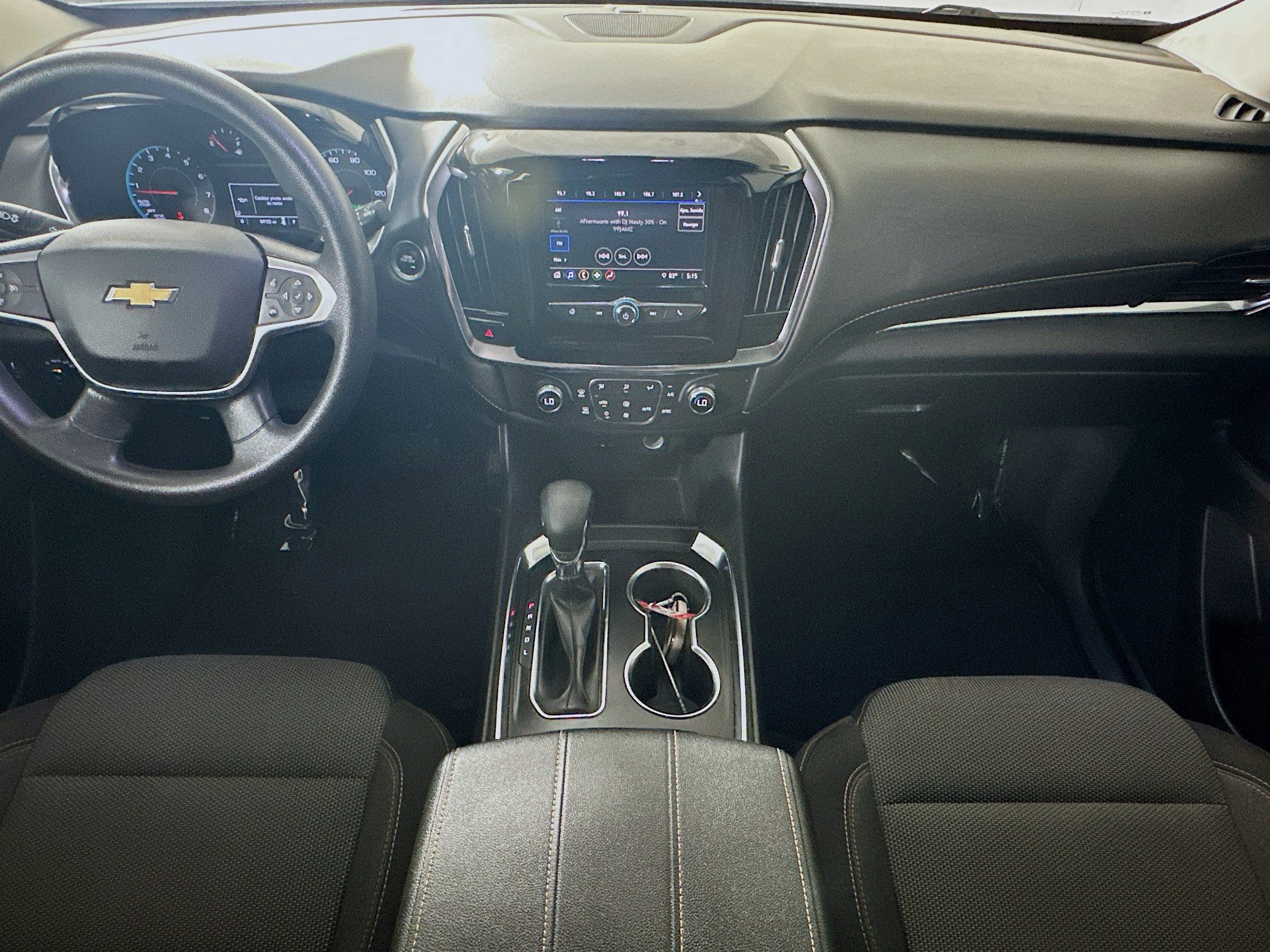 Used 2021 Chevrolet Traverse LS FWD image 27
