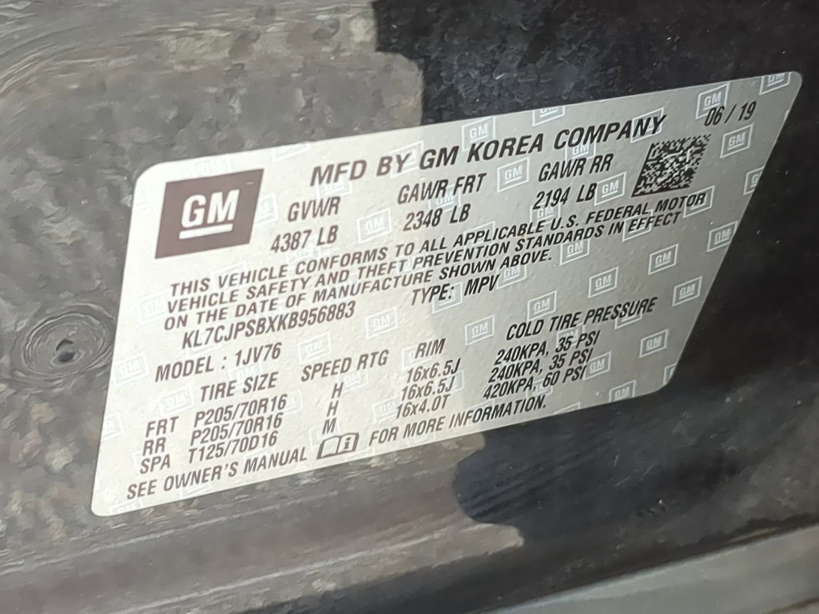 Used 2019 Chevrolet Trax LT w/ LT Convenience Package image 39