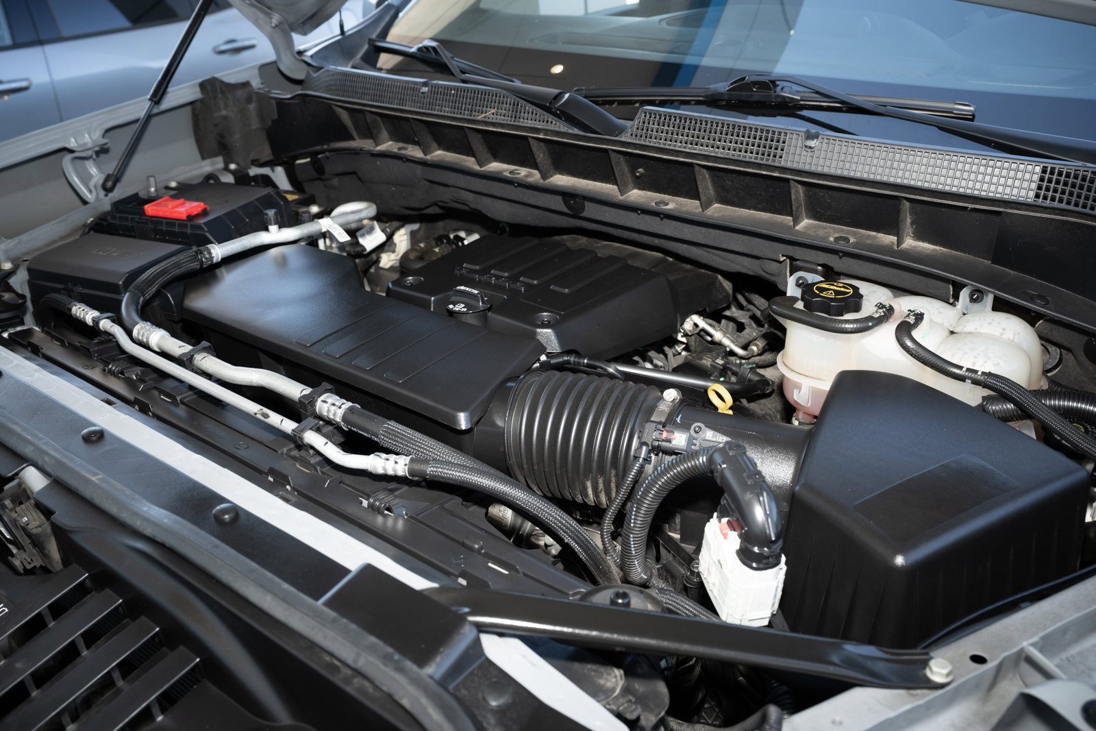 Used 2024 Chevrolet Silverado 1500 Custom image 14