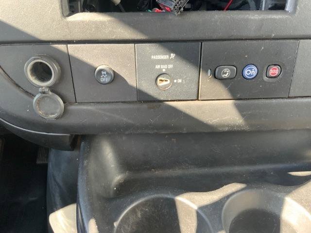 Used 2014 Chevrolet Express 2500 image 12