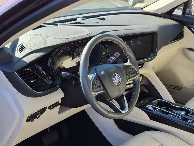 Certified 2021 Buick Envision Avenir w/ Technology Package II AWD/4WD image 14