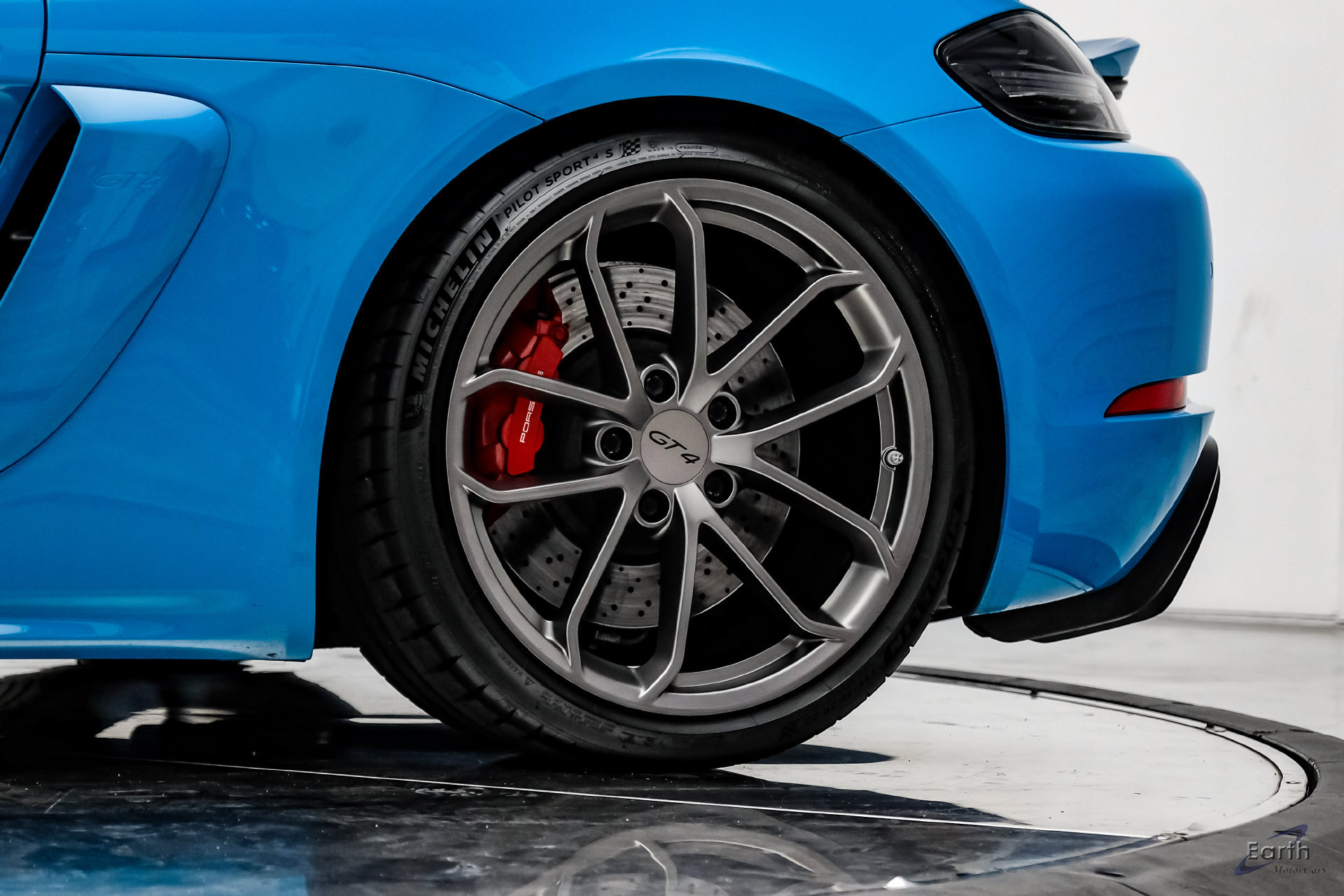 Used 2020 Porsche 718 Cayman GT4 RWD image 97