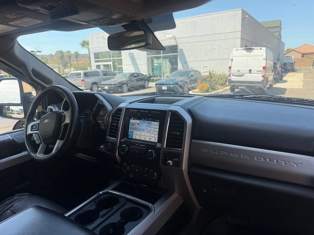 Used 2018 Ford F350 Lariat w/ Lariat Ultimate Package AWD/4WD image 17