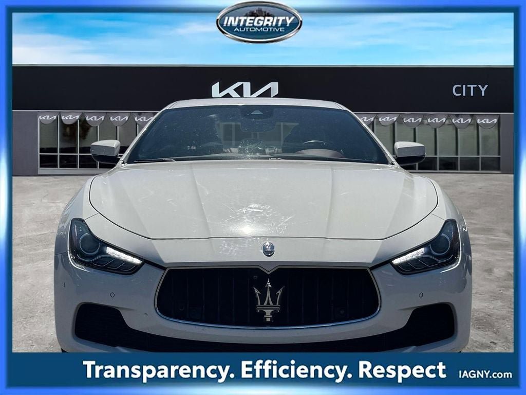 Used 2017 Maserati Ghibli S Q4 AWD/4WD image 2