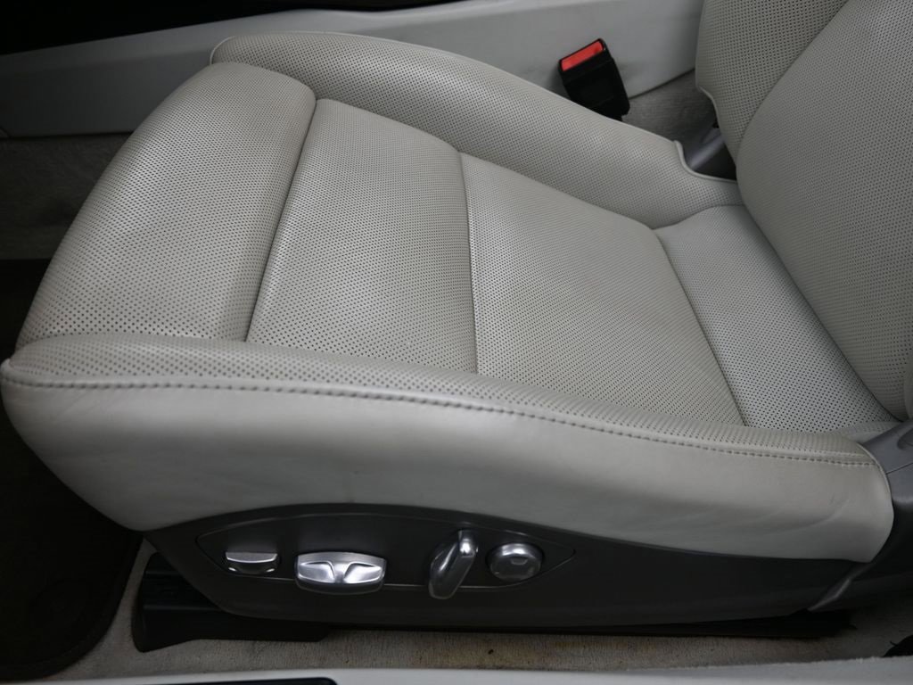 Used 2014 Porsche 911 Targa 4S image 6