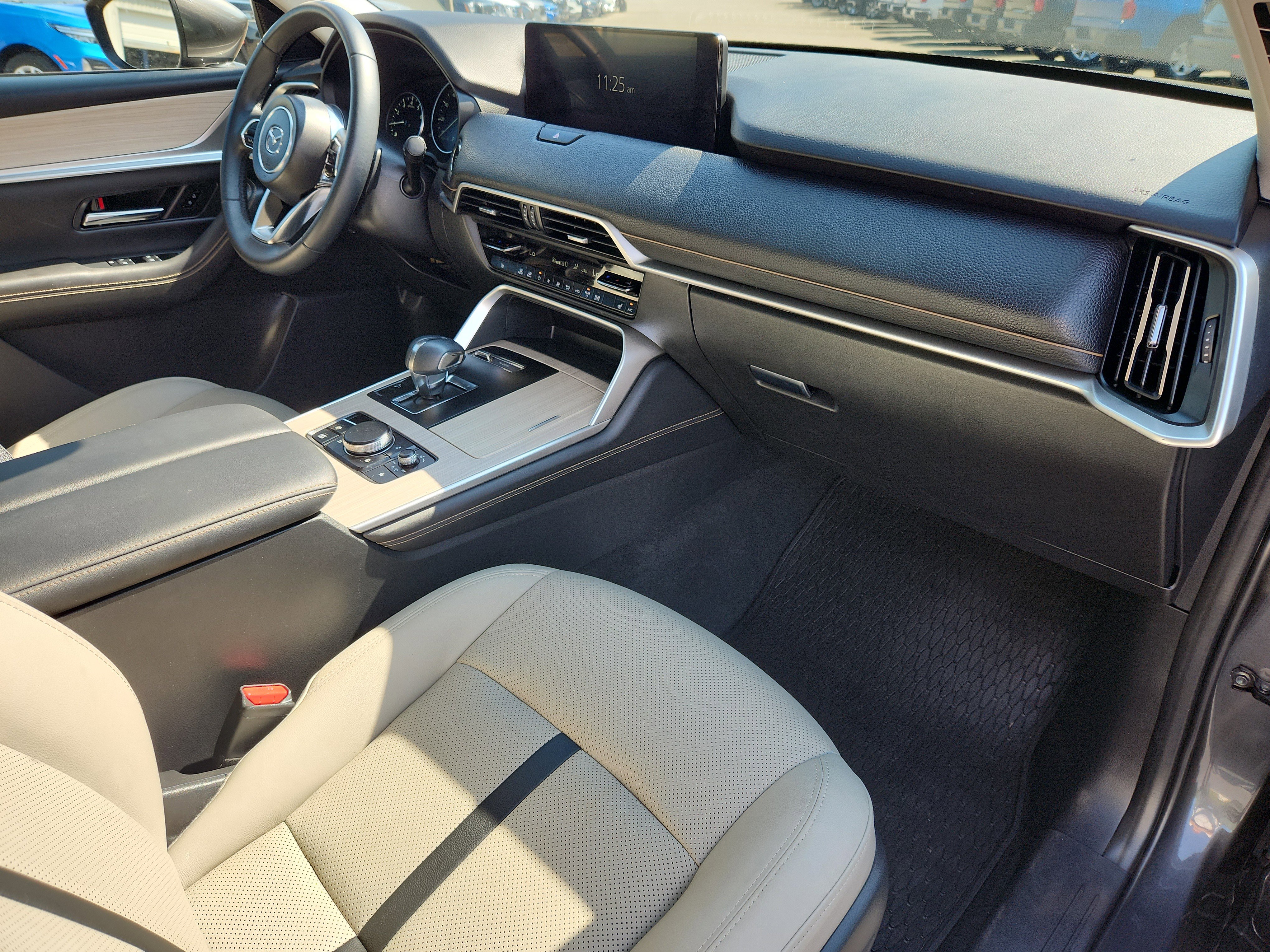 Used 2025 MAZDA CX-90 3.3 Turbo w/ Preferred Package image 46