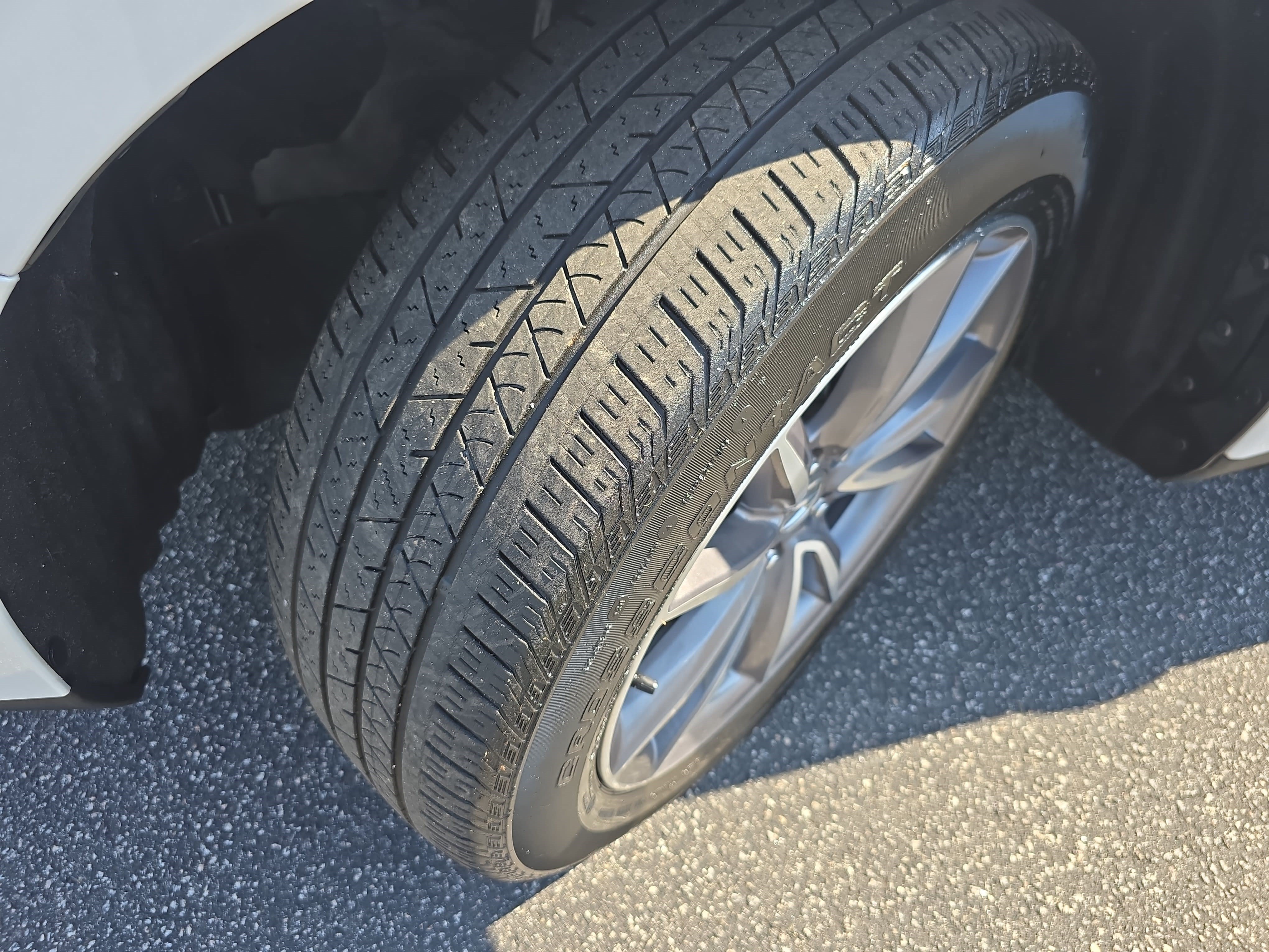 Used 2023 Acura RDX w/ Technology Package FWD image 33