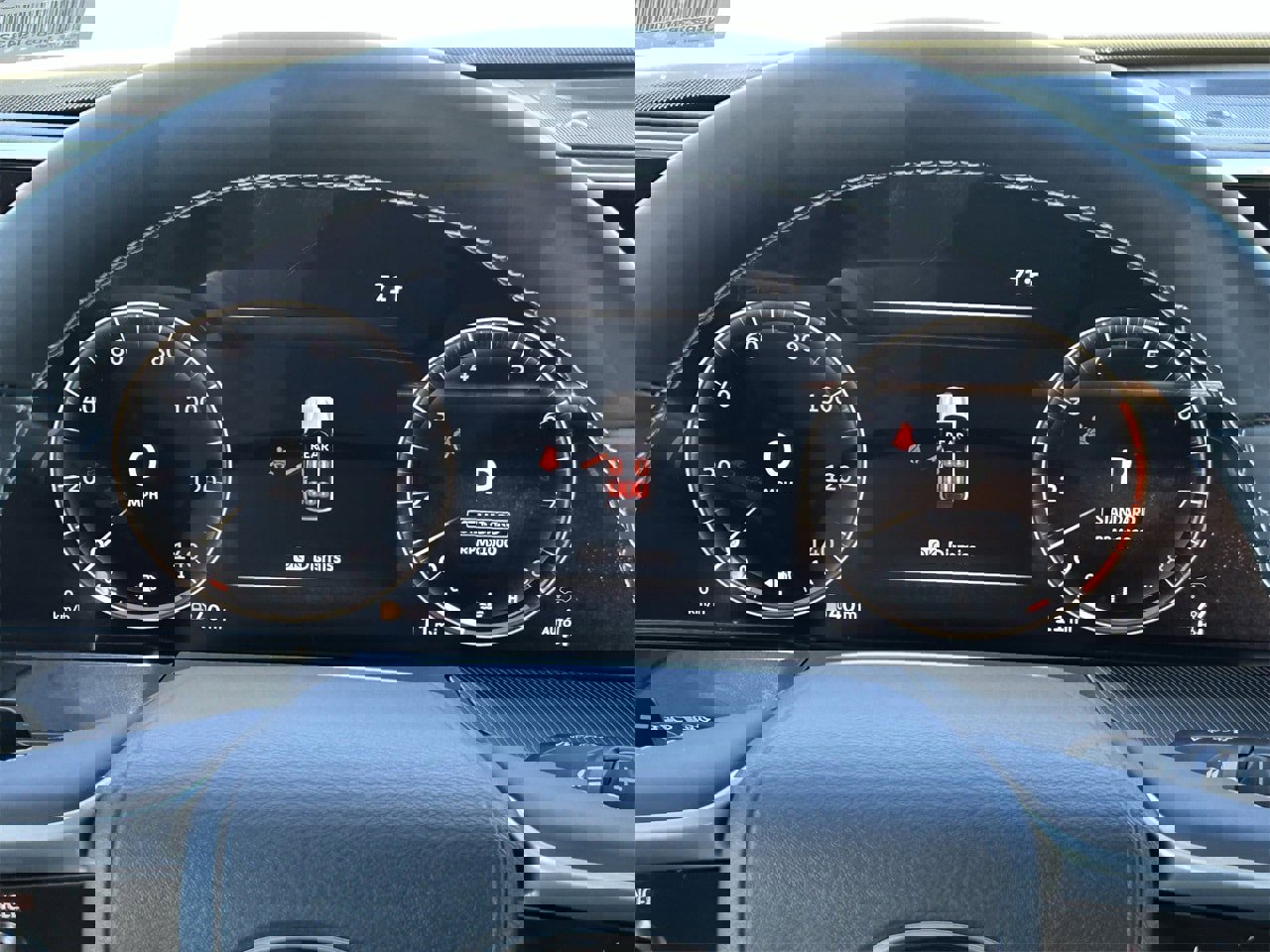 New 2026 INFINITI QX80 Luxe w/ Cargo Package image 28