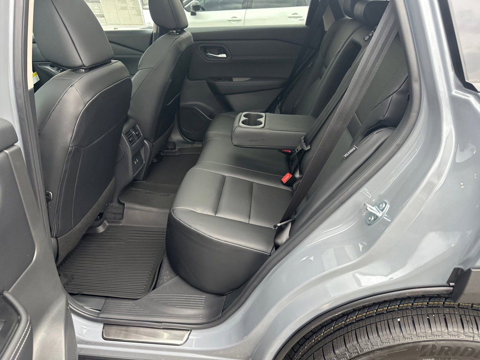 New 2026 Nissan Rogue Dark Armor image 21