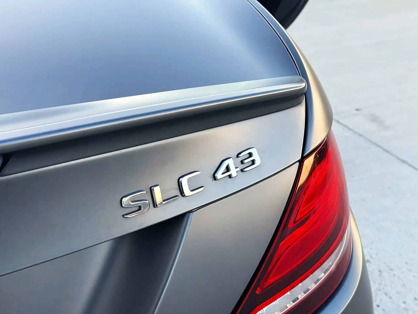 Used 2018 Mercedes-Benz SLC 43 AMG SLC 43 AMG Roadster 2D image 21