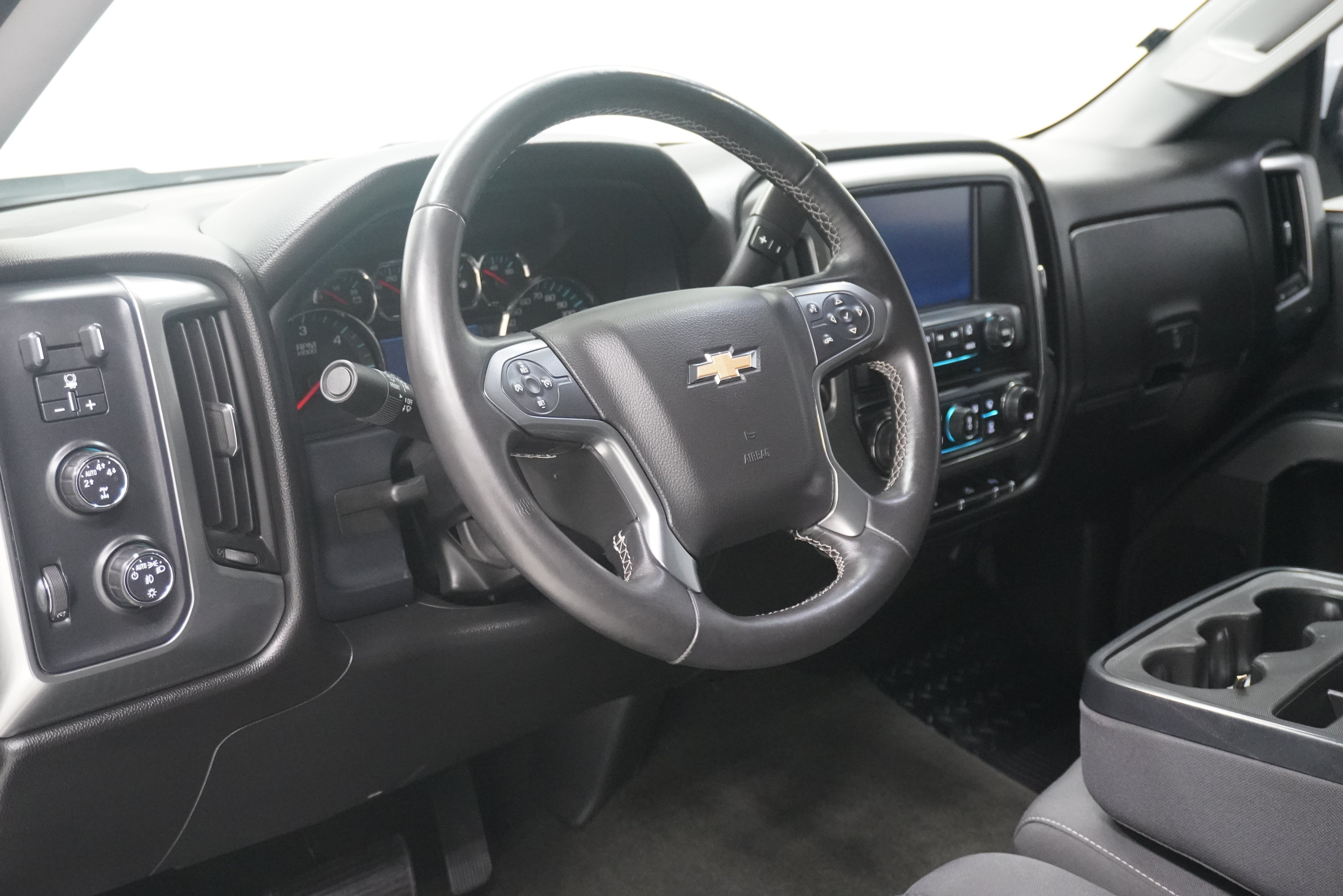 Used 2016 Chevrolet Silverado 1500 LT w/ All Star Edition AWD/4WD image 11