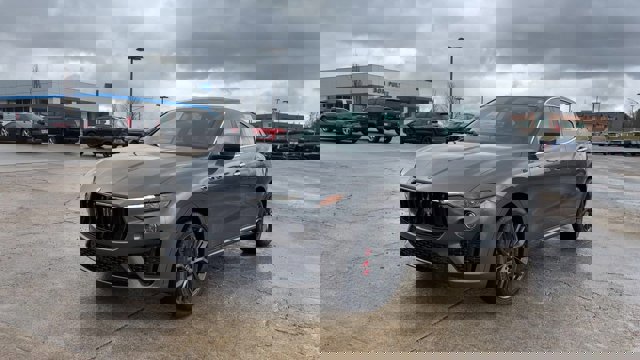 Used 2022 Maserati Levante Modena image 4