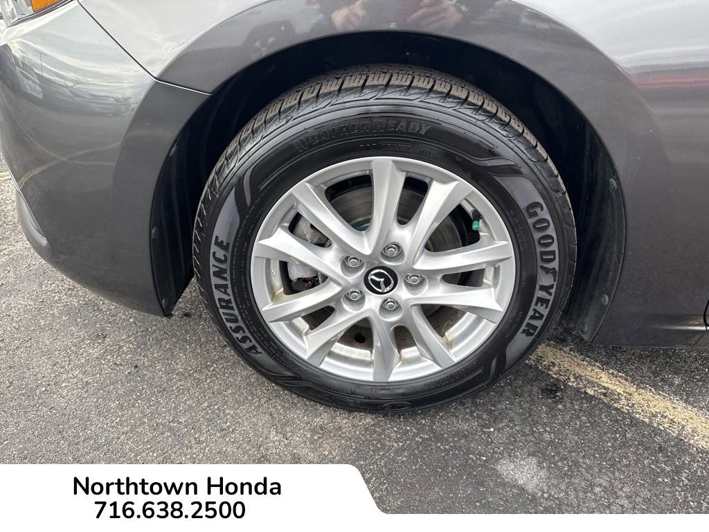 Used 2017 MAZDA MAZDA3 Sport image 11