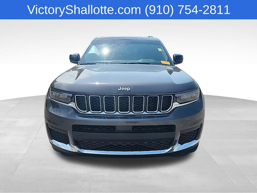 Certified 2025 Jeep Grand Cherokee L Laredo w/ Trailer Tow Package AWD/4WD image 3