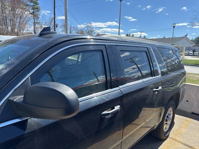 Used 2019 Chevrolet Suburban 3500 LT AWD/4WD image 3