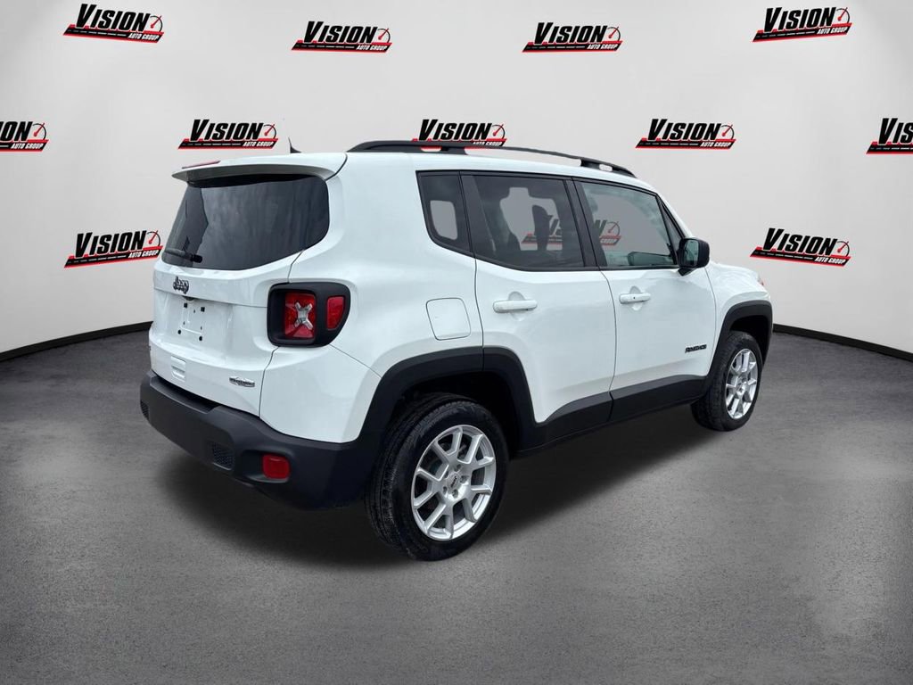 Used 2022 Jeep Renegade Latitude image 5