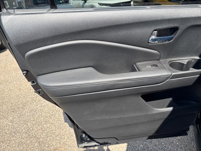 Used 2021 Honda Passport Sport image 13