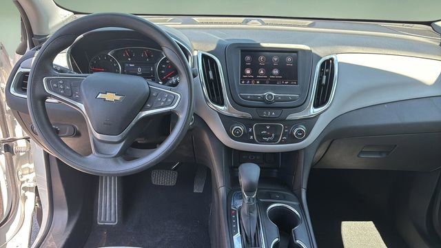 Used 2023 Chevrolet Equinox LT w/ LPO, Floor Liner Package FWD image 17