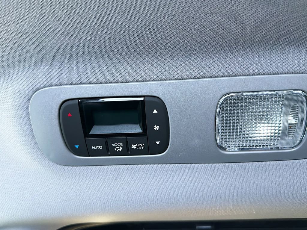 Used 2023 Honda Odyssey EX-L image 9