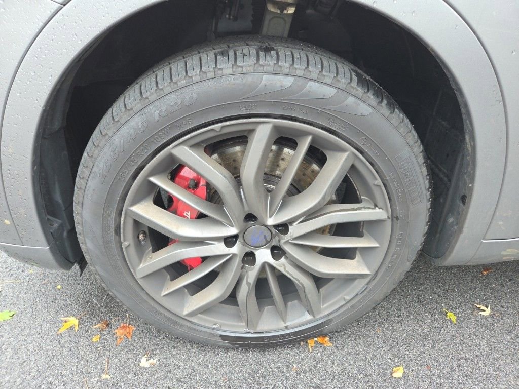 Used 2018 Maserati Levante S GranSport image 13