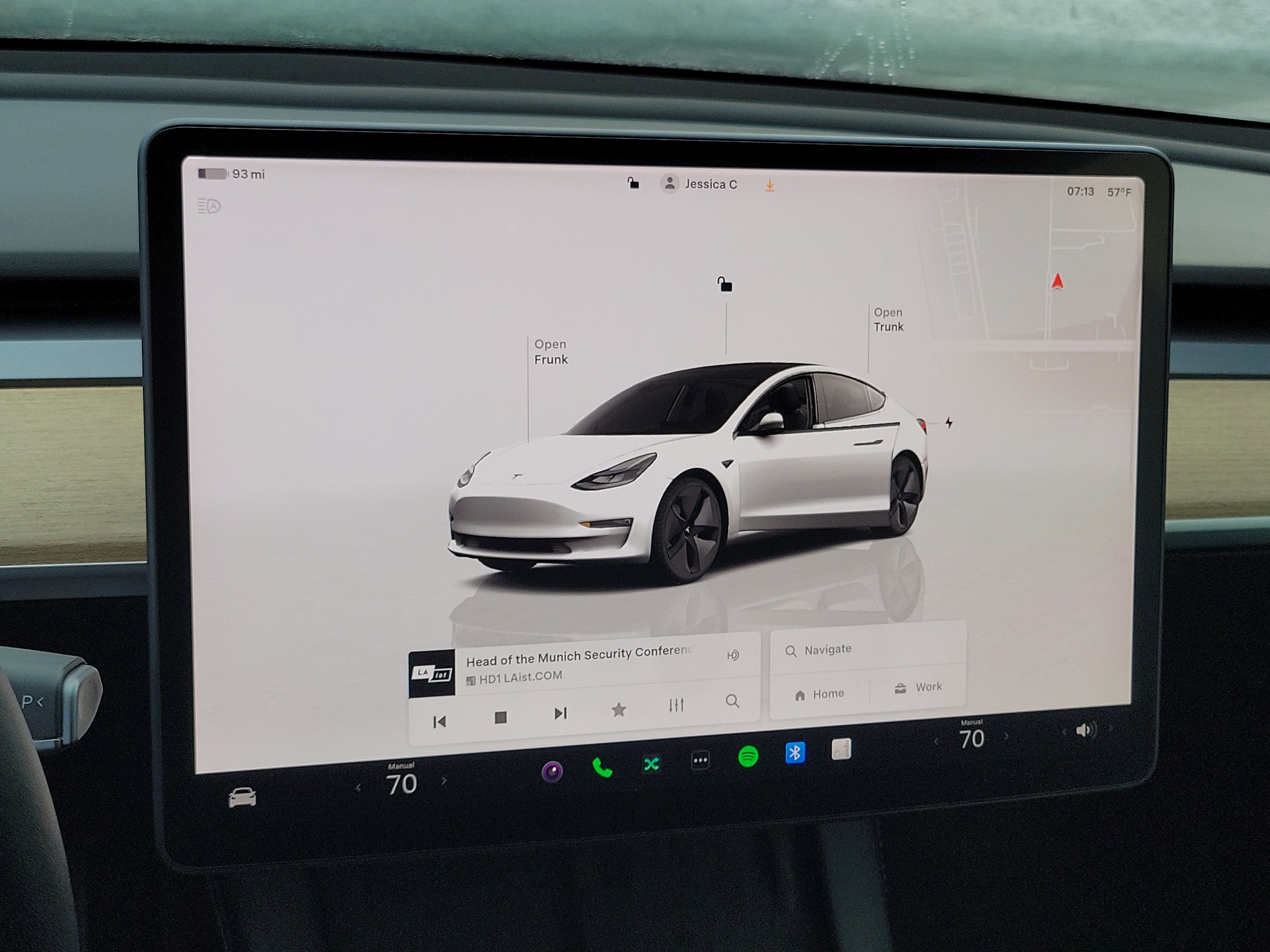 Used 2022 Tesla Model 3 Long Range image 9