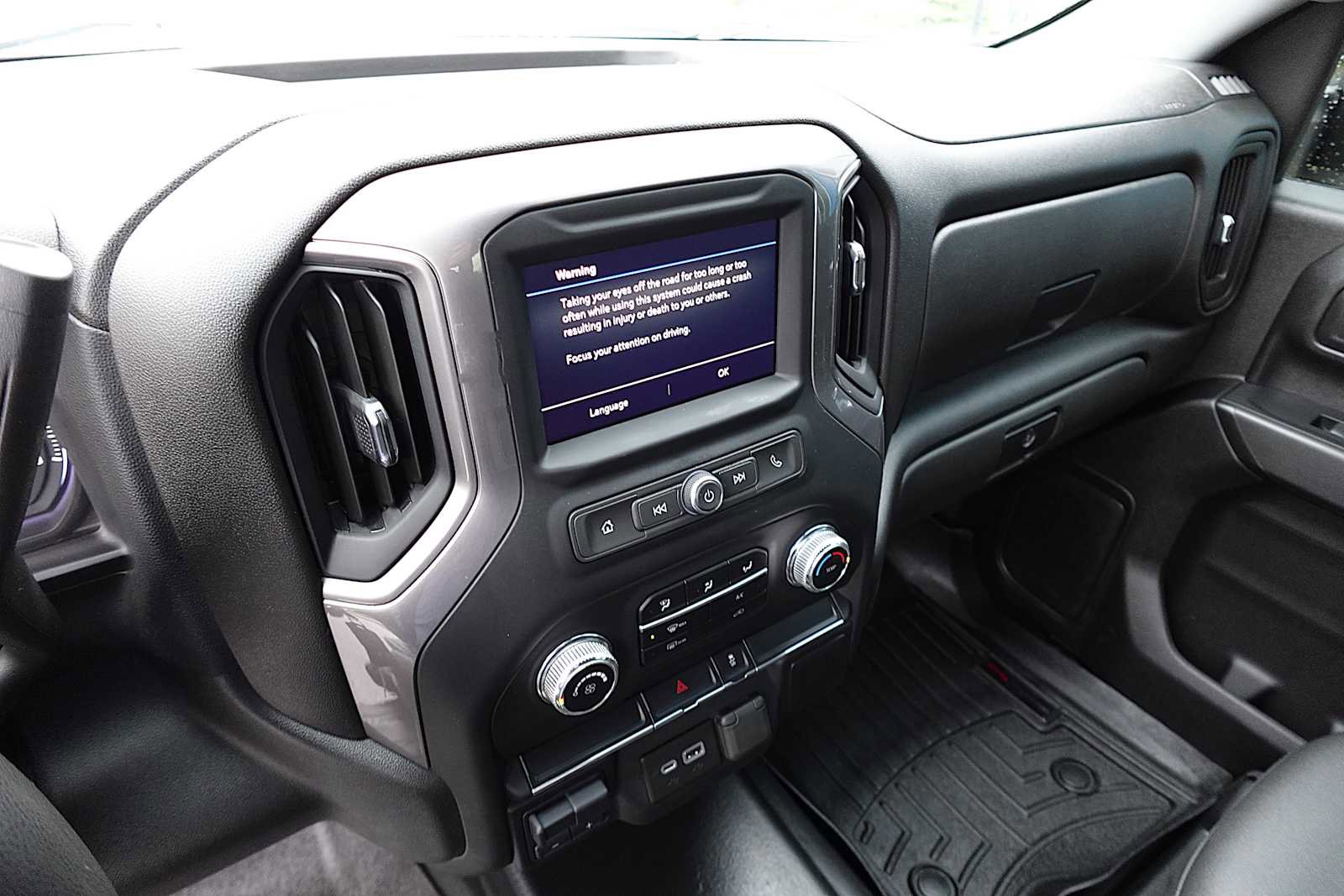 Used 2023 GMC Sierra 3500 Pro w/ Convenience Package AWD/4WD image 21