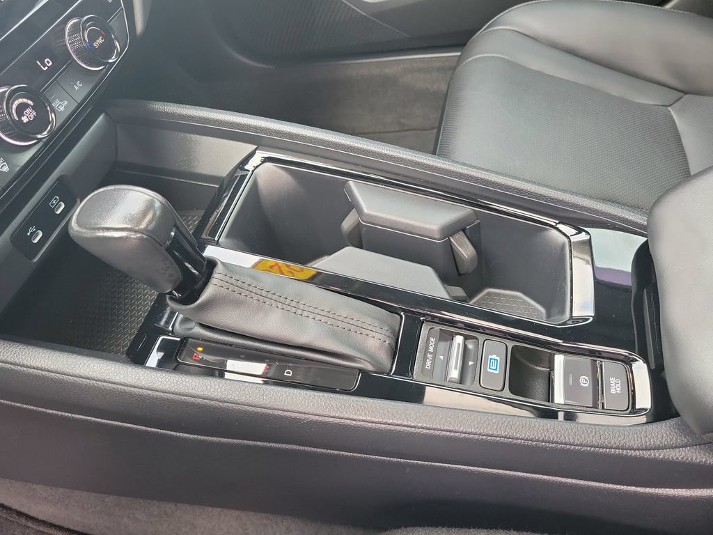 Used 2023 Honda Accord EX-L image 25