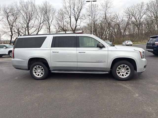 Used 2017 GMC Yukon XL SLT image 7