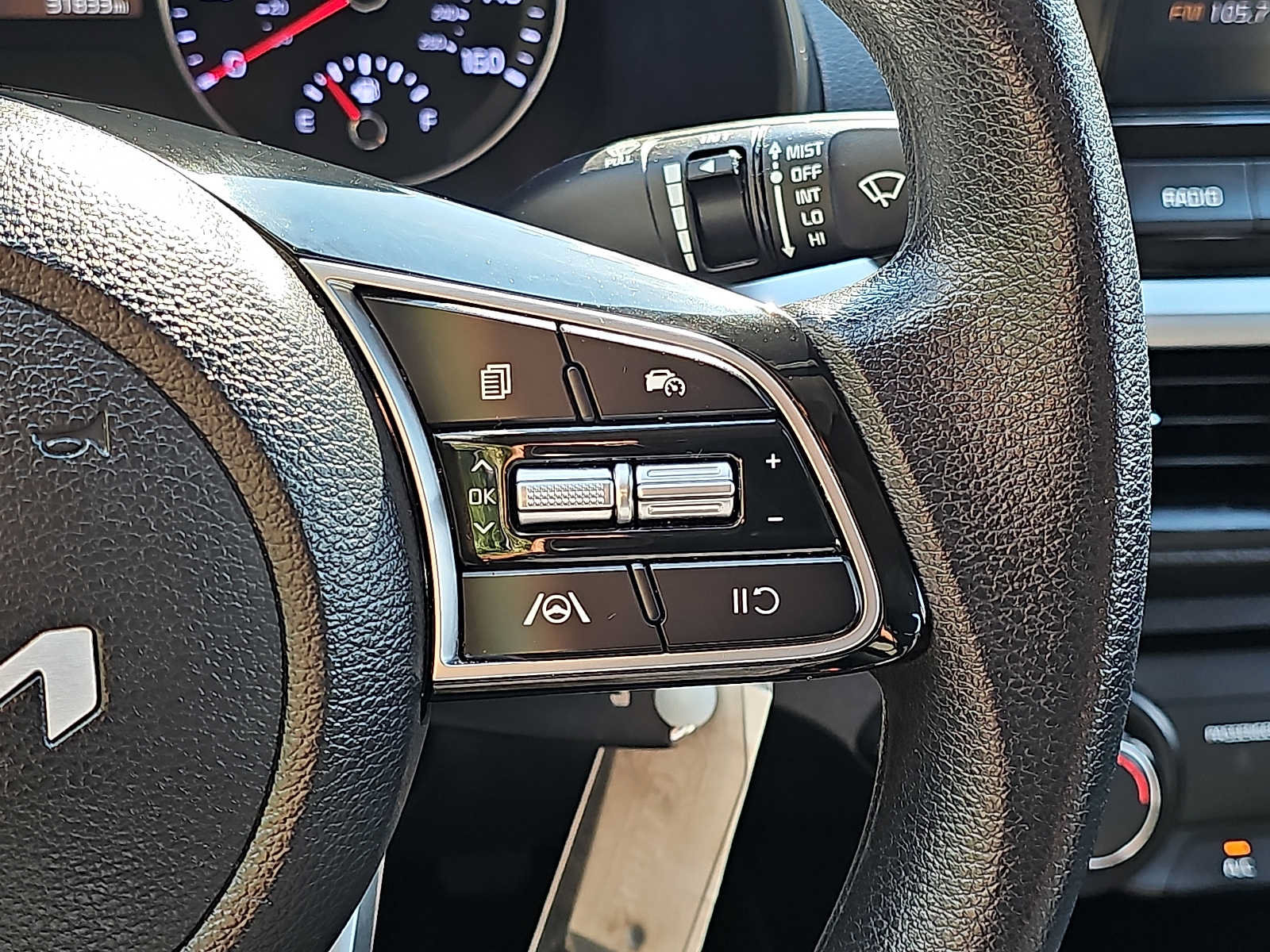 Used 2024 Kia Forte LXS FWD image 21