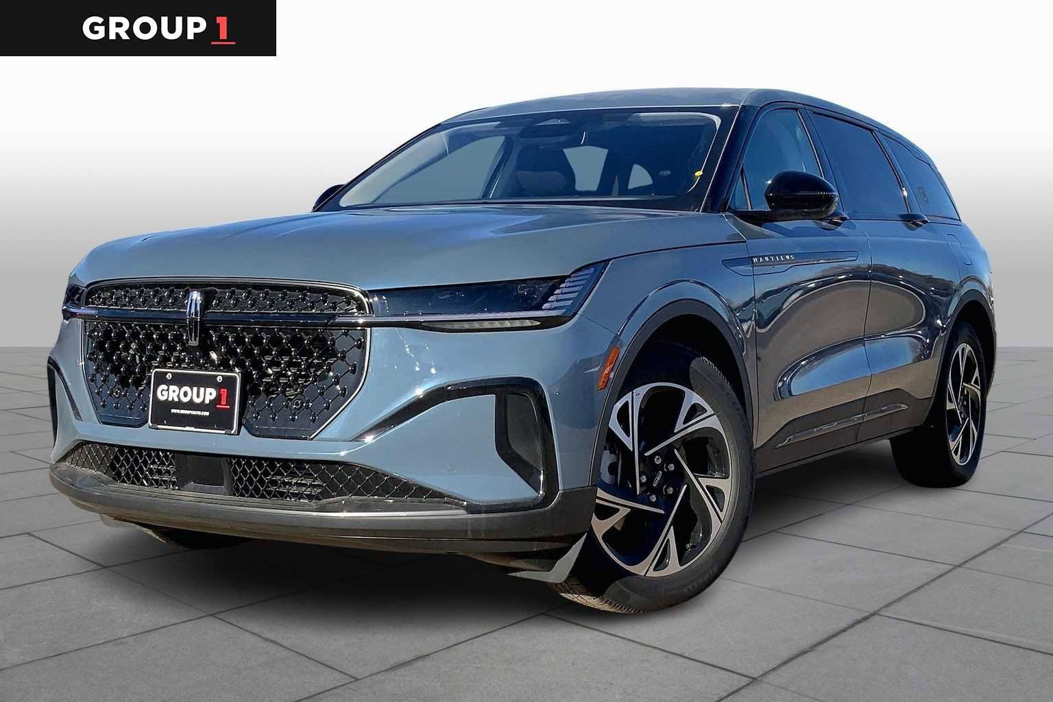 New 2026 Lincoln Nautilus Premier w/ Jet Appearance Package