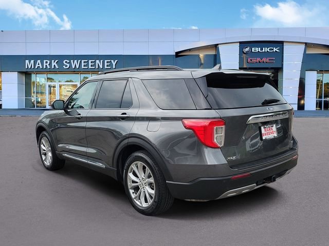 Used 2020 Ford Explorer XLT w/ Equipment Group 202A AWD/4WD image 30