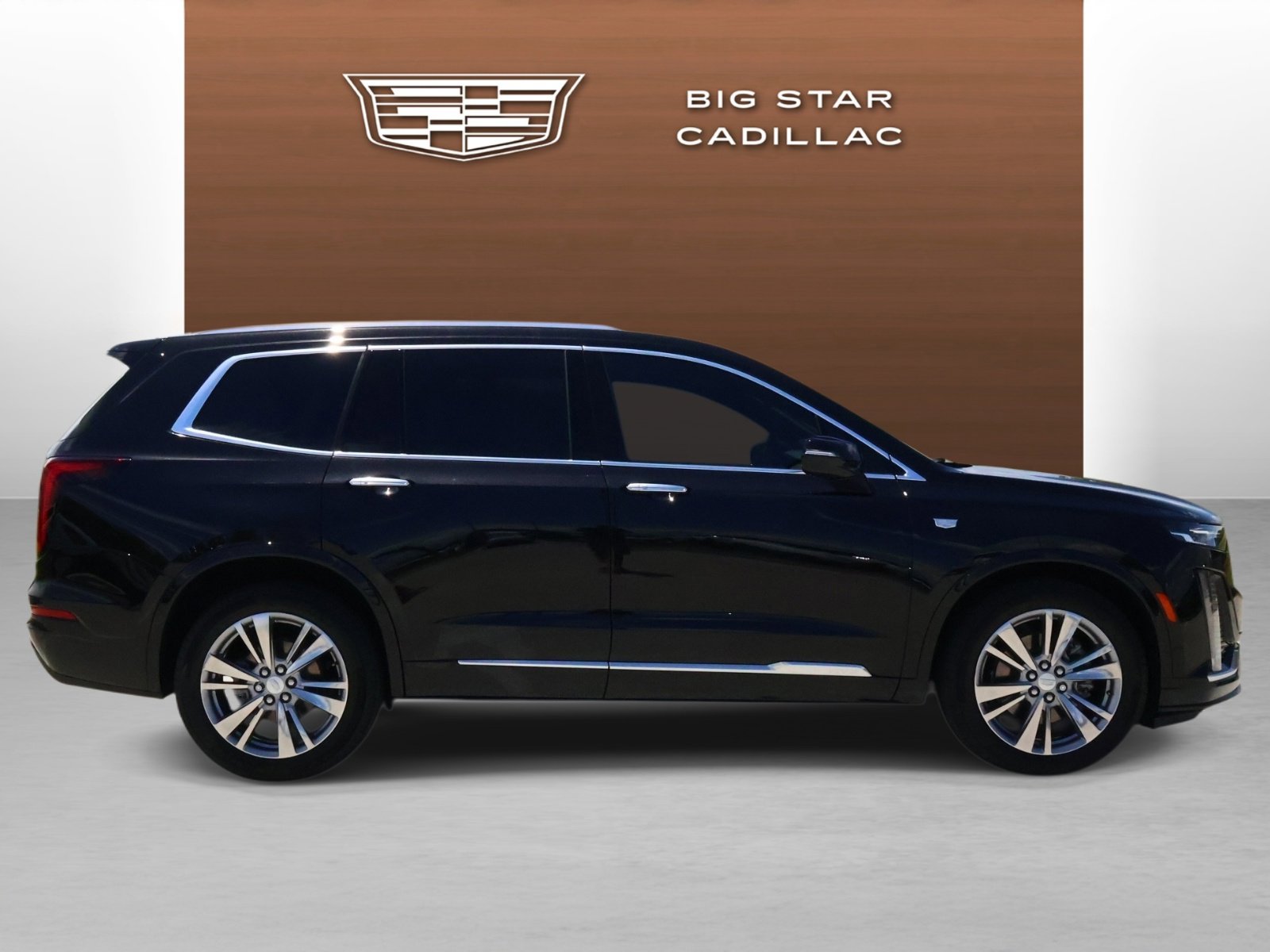 Used 2023 Cadillac XT6 Premium Luxury FWD image 6