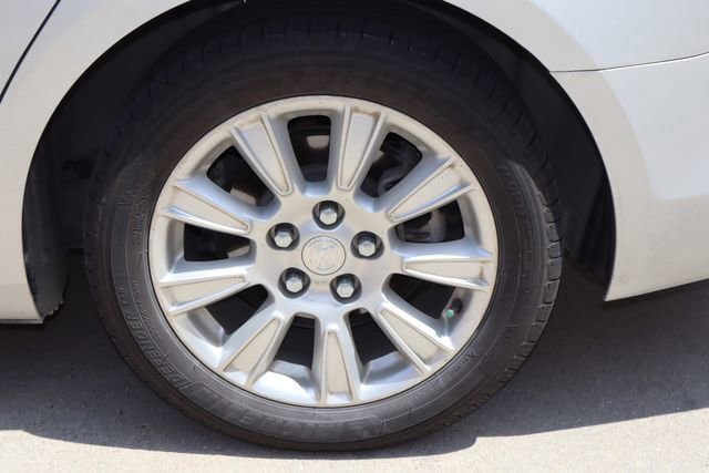 Used 2012 Buick LaCrosse Convenience FWD image 23