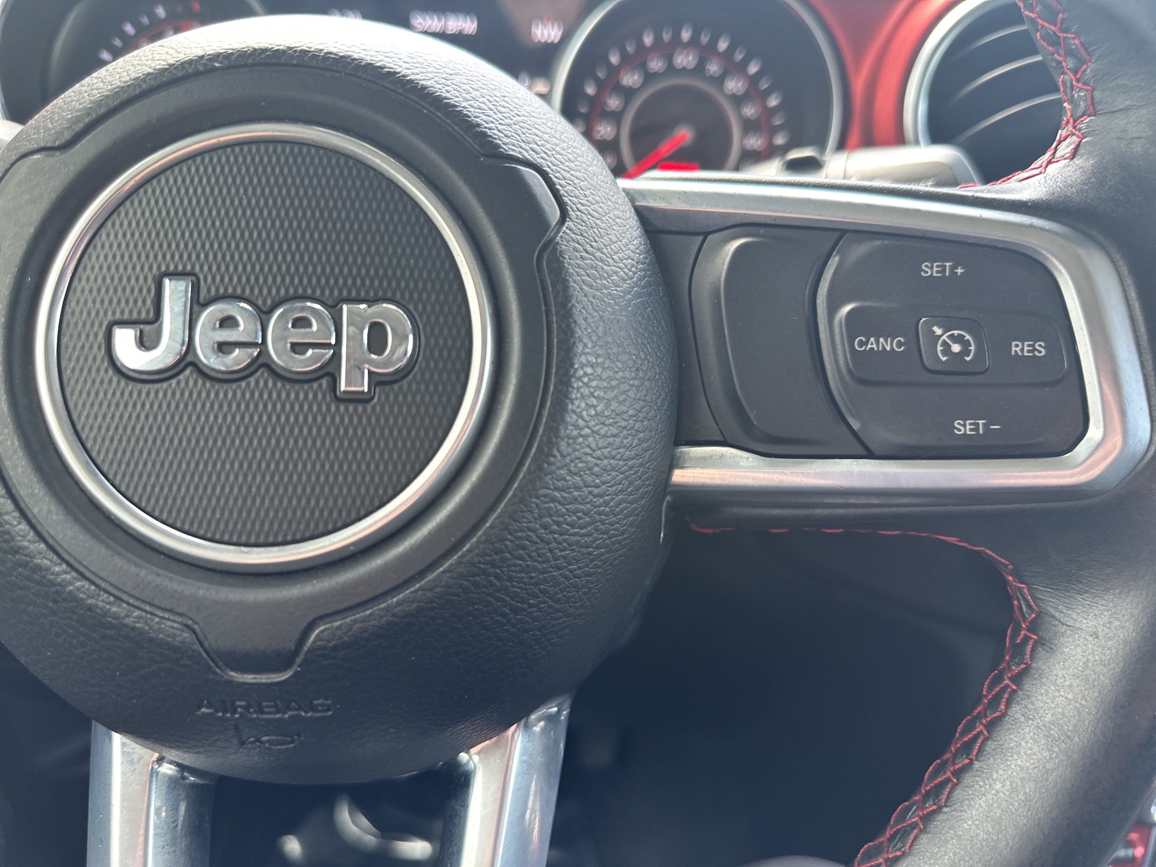 Used 2021 Jeep Wrangler Unlimited Rubicon AWD/4WD image 22