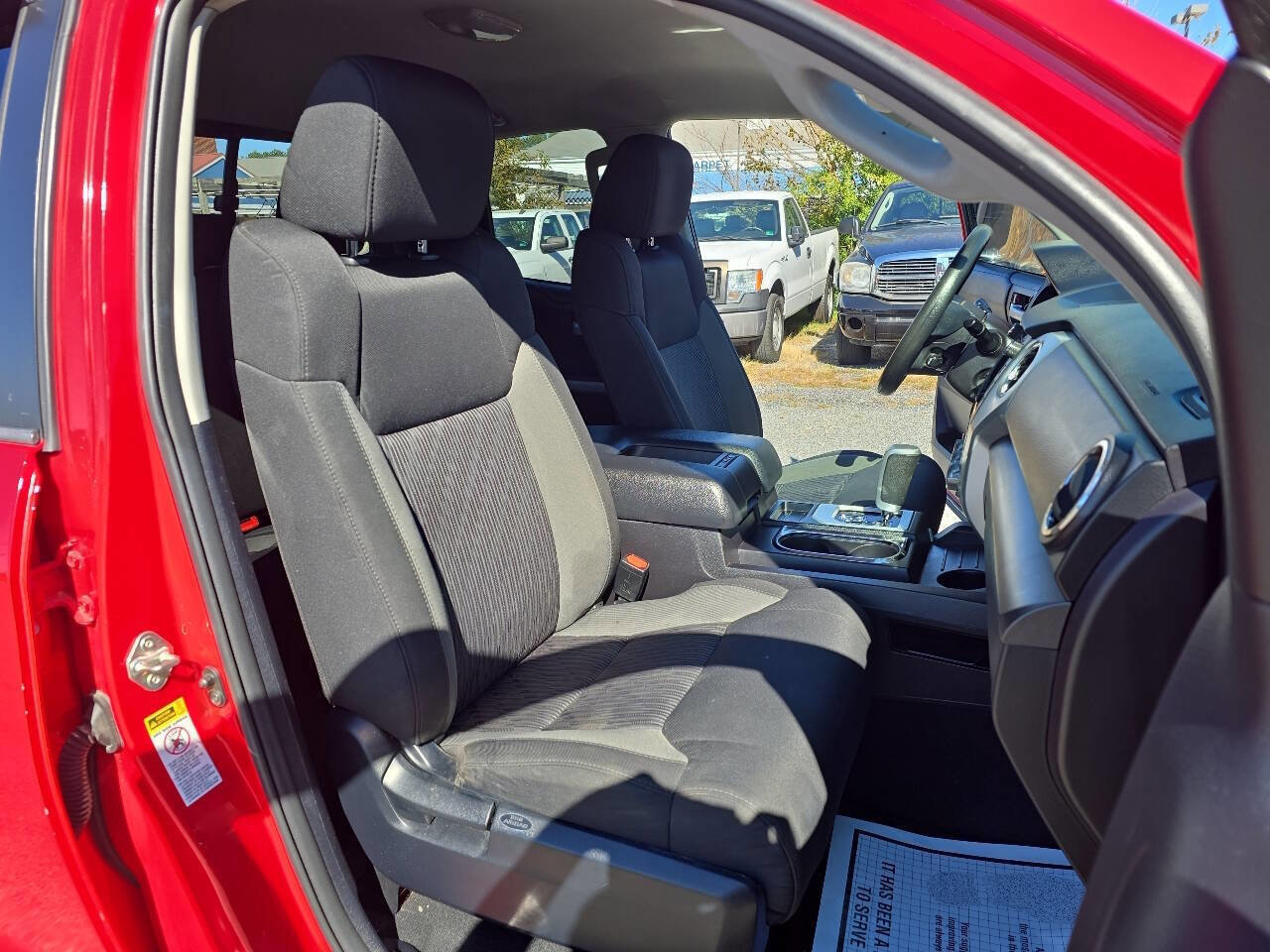 Used 2015 Toyota Tundra SR5 w/ TRD Off Road Package image 11