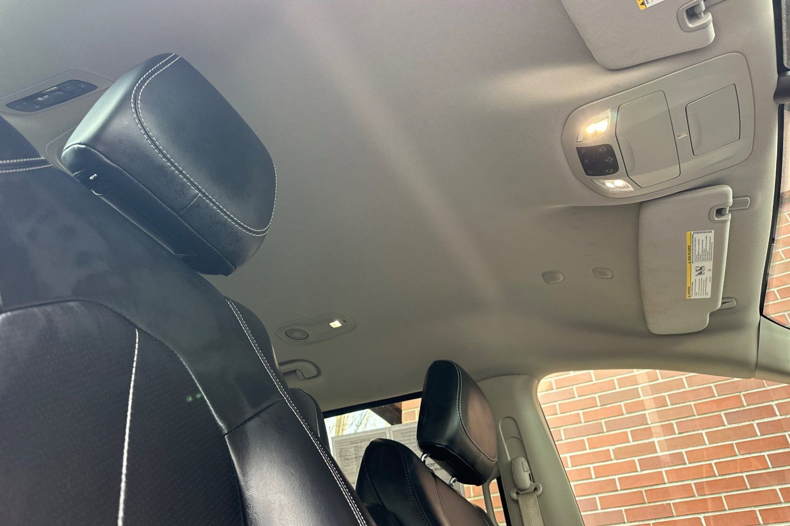 Used 2023 Chrysler Pacifica Touring-L image 22