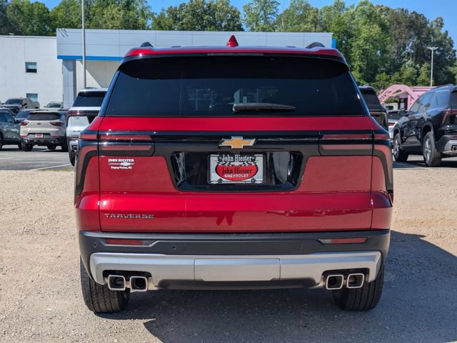 New 2026 Chevrolet Traverse LT FWD image 3