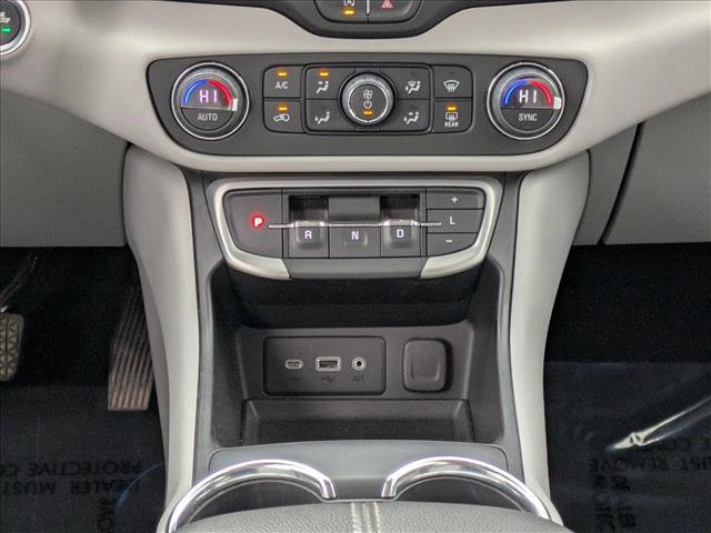 Used 2024 GMC Terrain SLE w/ Driver Convenience Package image 20