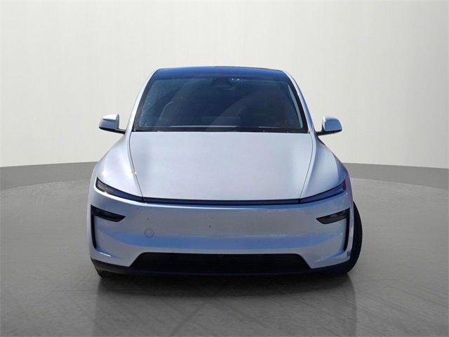 Used 2026 Tesla Model Y Long Range image 2