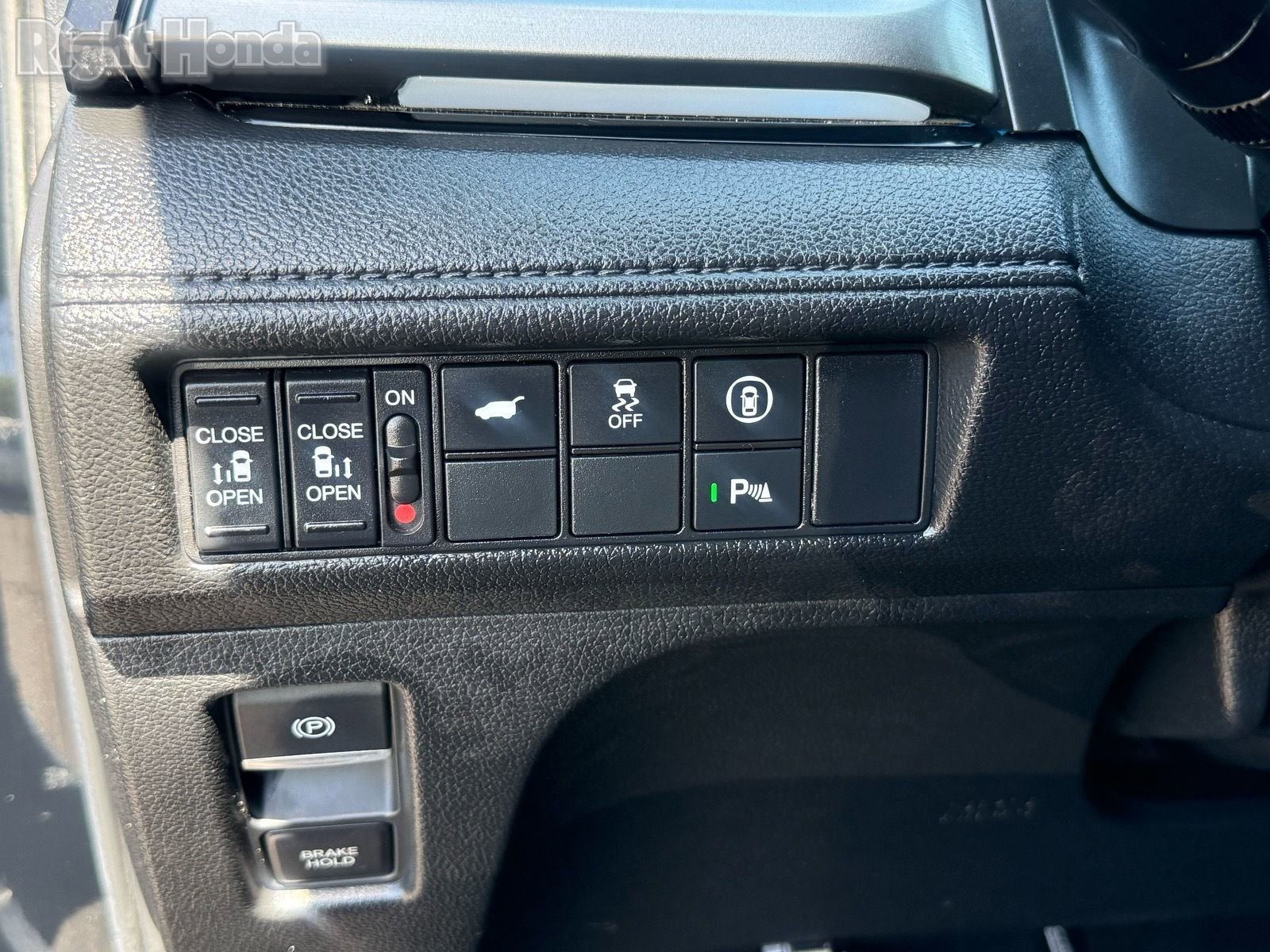 Used 2023 Honda Odyssey Touring image 15