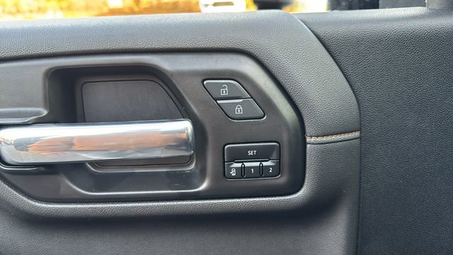 Used 2022 GMC Sierra 2500 AT4 w/ Gooseneck/5TH Wheel Package image 19