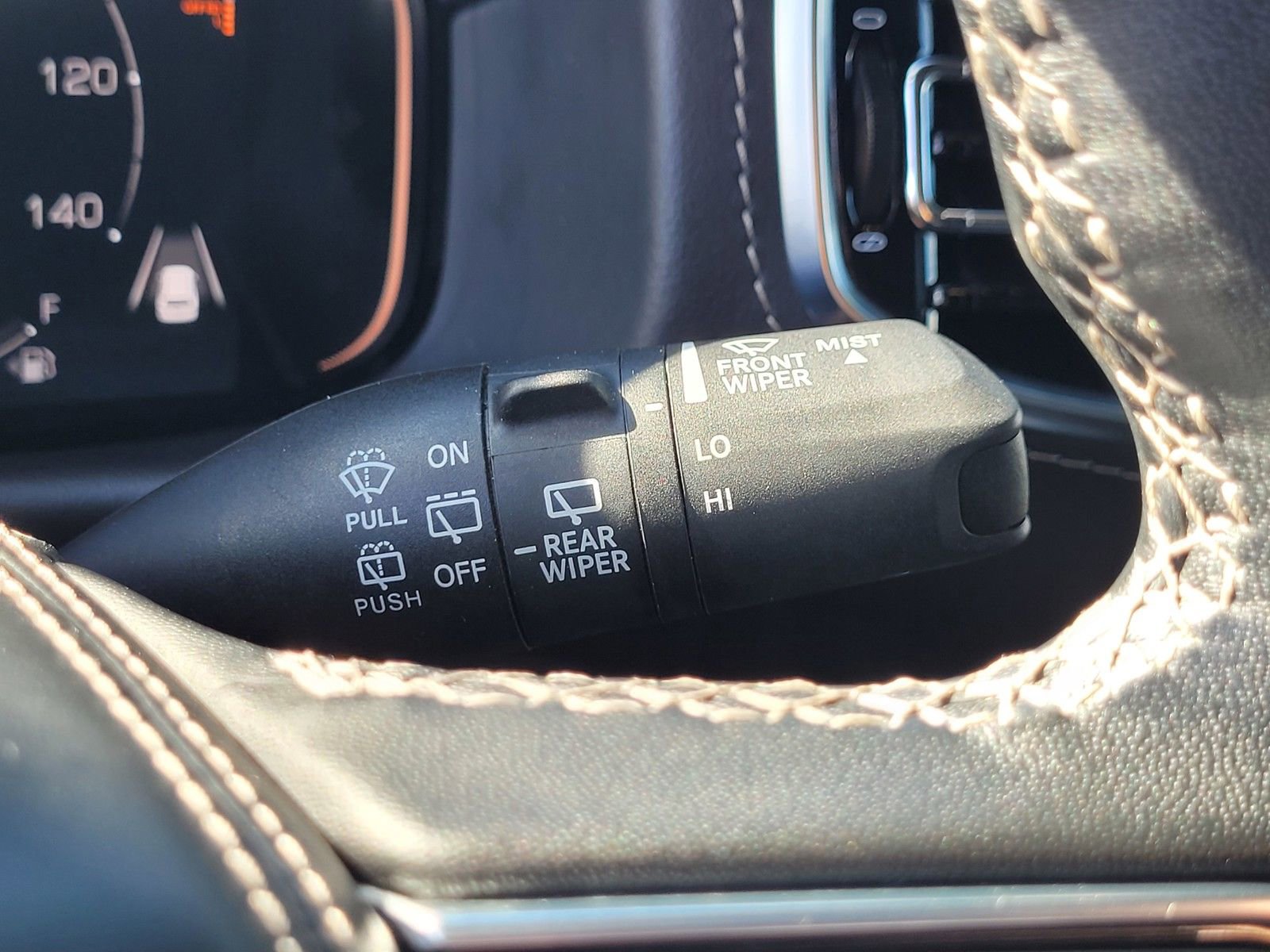 Used 2023 Jeep Grand Wagoneer L Series II image 27