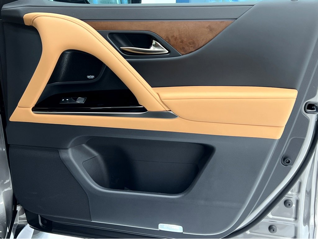 New 2026 Lexus LX 600 4WD w/ Accessory Package (2T) image 24